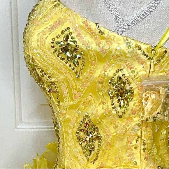 NWT CINDERELLA Size 8 Yellow Rhinestone Tulle Prom/Formal Dress - Picture 7 of 14